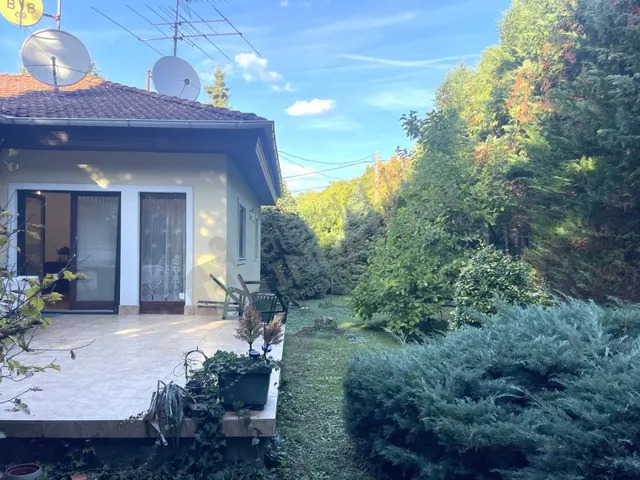 Eladó ház Budapest II. kerület, Nagykovácsi út 146 nm