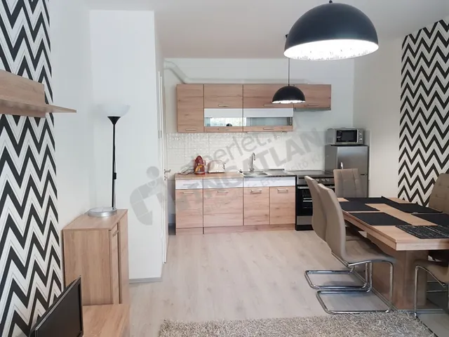 Kiadó lakás Budapest VIII. kerület, Práter utca 43 nm