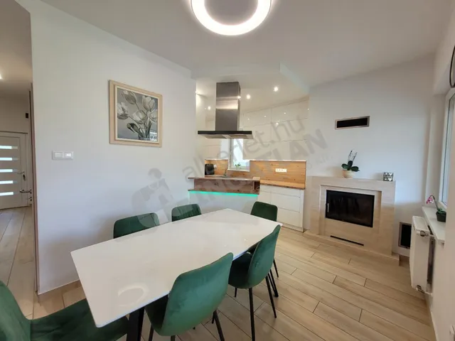 Kiadó ház Budapest XVII. kerület, 540. utca 220 nm