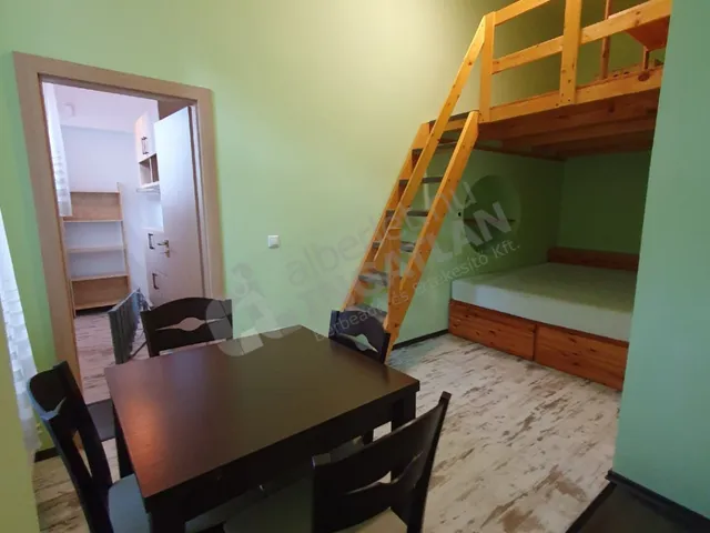 Kiadó lakás Budapest VI. kerület, Felső erdősor utca 46 nm