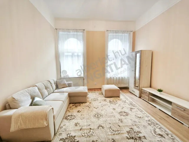 Kiadó lakás Budapest V. kerület, Belváros 38 nm