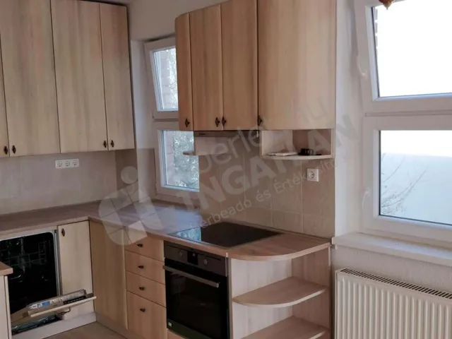 Kiadó lakás Budapest XII. kerület, Mártonhegy, Nárcisz utca 65 nm