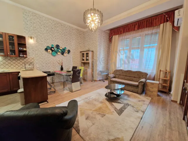 Kiadó lakás Budapest VII. kerület, Király utca 73 nm