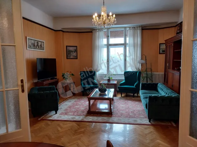 Kiadó lakás Budapest II. kerület, Országút, Szilágyi Erzsébet fasor 110 nm