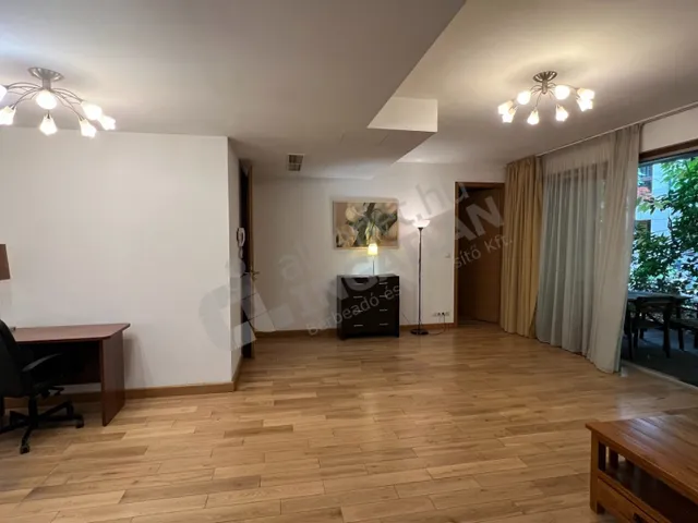 Kiadó lakás Budapest VI. kerület, Andrássy út 106 nm