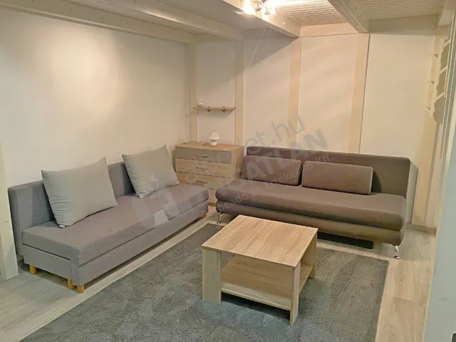 Kiadó lakás Budapest VI. kerület 27 nm