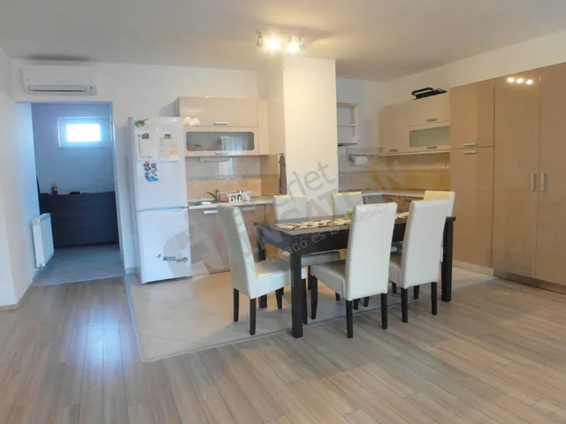 Kiadó lakás Budapest XI. kerület, Kondorosi út 83 nm