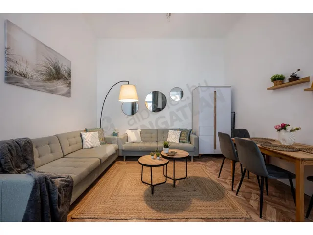 Kiadó lakás Budapest VII. kerület, Belső-Erzsébetváros, Akácfa utca 40 nm