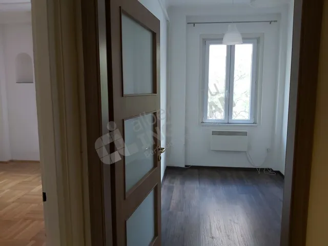 Kiadó lakás Budapest XIII. kerület, Újlipótváros, Kresz Géza utca 37 nm