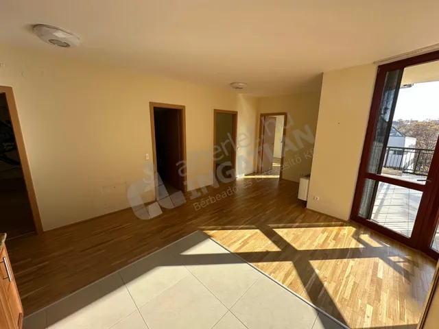 Kiadó lakás Budapest VI. kerület, Benczúr utca 137 nm