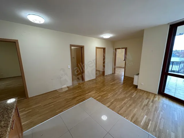 Kiadó lakás Budapest VI. kerület 137 nm