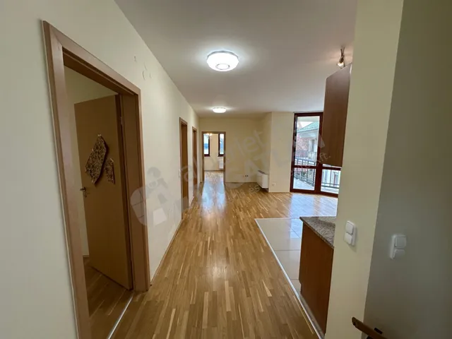 Kiadó lakás Budapest VI. kerület, Benczúr utca 137 nm