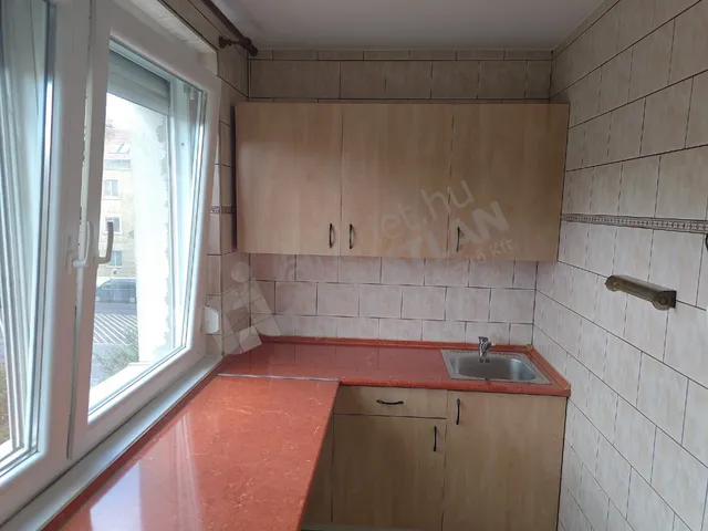 Kiadó lakás Budapest III. kerület 50 nm