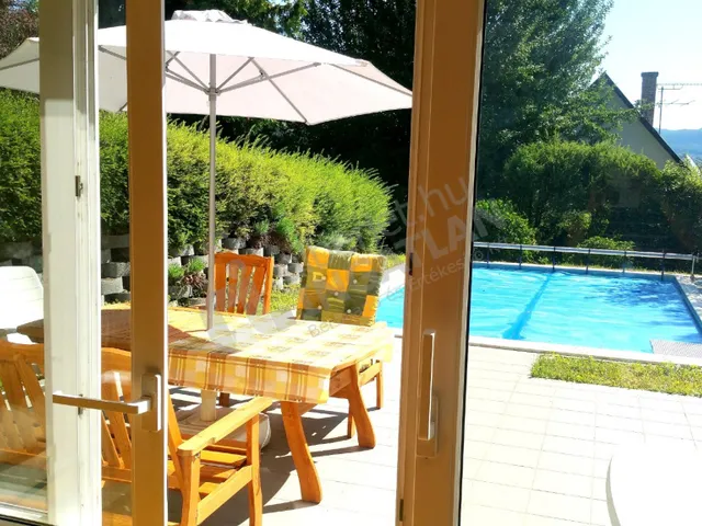 Eladó ház Budapest II. kerület, Dutka Ákos utca 283 nm