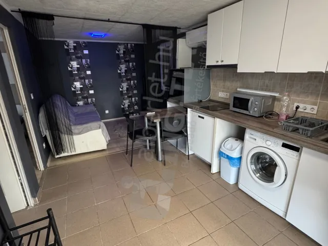 Kiadó ház Budapest XVII. kerület, Rákoshegy, Csokonai utca 30 nm