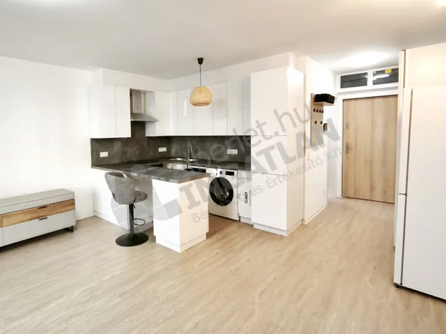 Kiadó lakás Budapest X. kerület, Zágrábi utca 35 nm