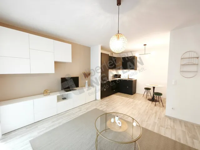 Kiadó lakás Budapest XIII. kerület, Szabolcs utca 35 nm