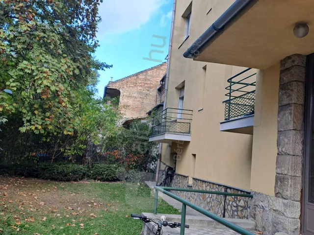 Kiadó lakás Budapest XI. kerület, Sasad-Sashegy XI. ker., Elek utca 83 nm