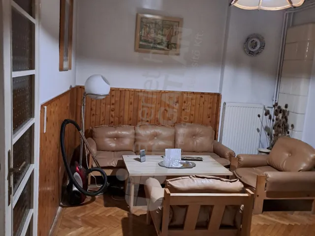 Kiadó lakás Budapest XI. kerület, Sasad-Sashegy XI. ker., Elek utca 83 nm