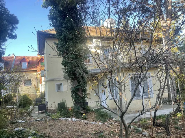 Eladó ház Budapest II. kerület 96 nm