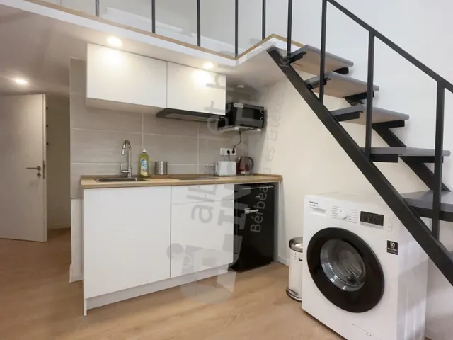 Kiadó lakás Budapest VI. kerület, Teréz körút 25 nm