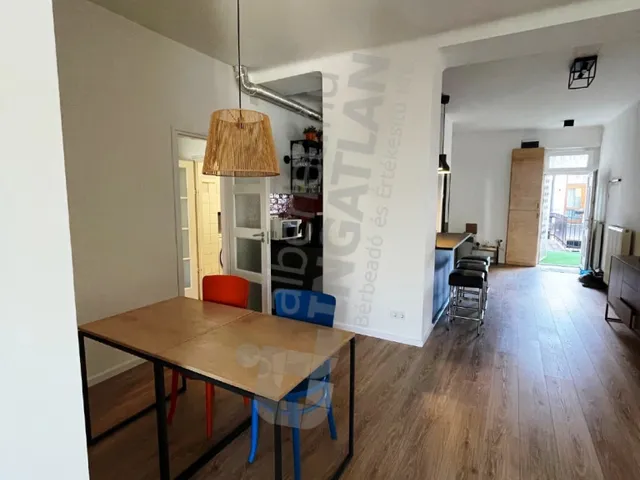 Kiadó lakás Budapest VIII. kerület, Baross utca 89 nm