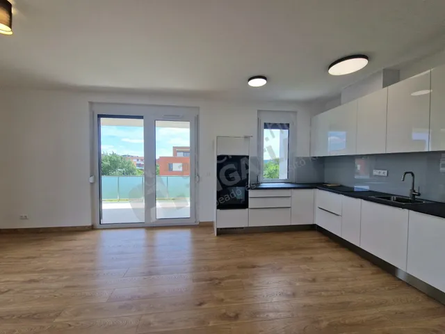 Kiadó lakás Budapest XI. kerület, Spanyolrét, Virágkertész út 87 nm