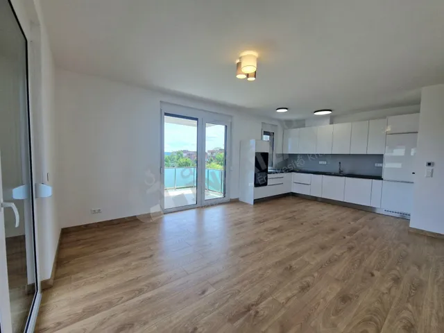 Kiadó lakás Budapest XI. kerület, Spanyolrét, Virágkertész út 87 nm