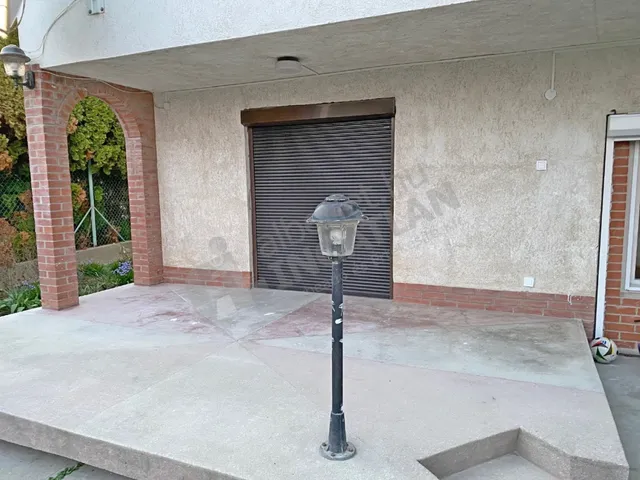 Kiadó ház Budapest XII. kerület, Lidérc utca 70 nm