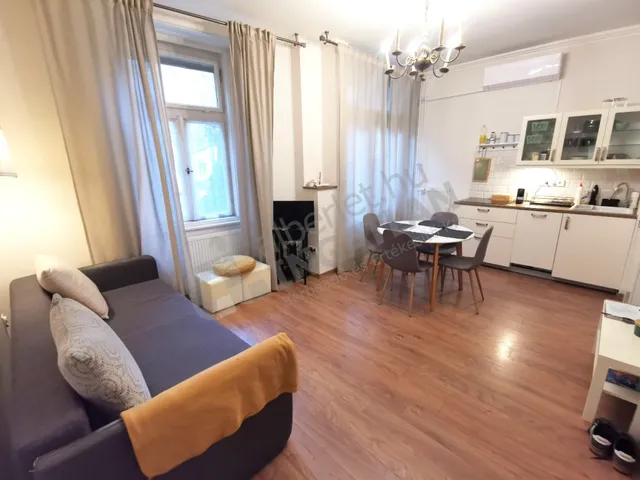 Kiadó lakás Budapest VI. kerület 40 nm