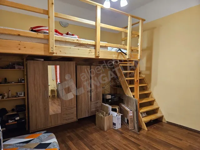 Kiadó lakás Budapest VIII. kerület, II. János Pál pápa tér 32 nm