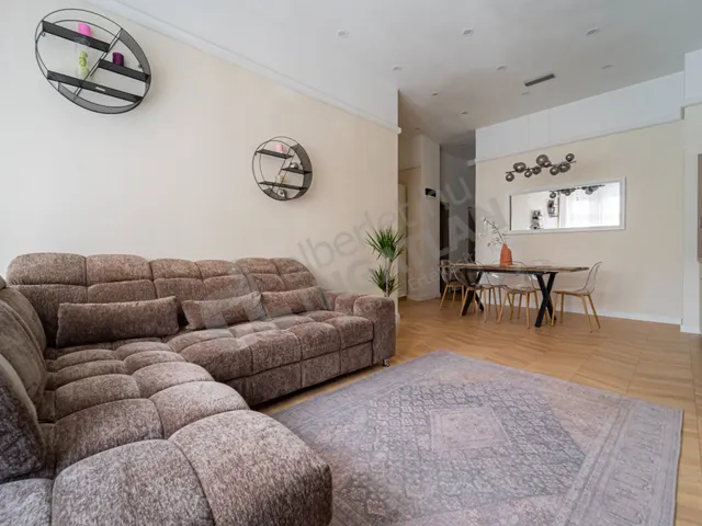 Kiadó lakás Budapest VI. kerület 60 nm