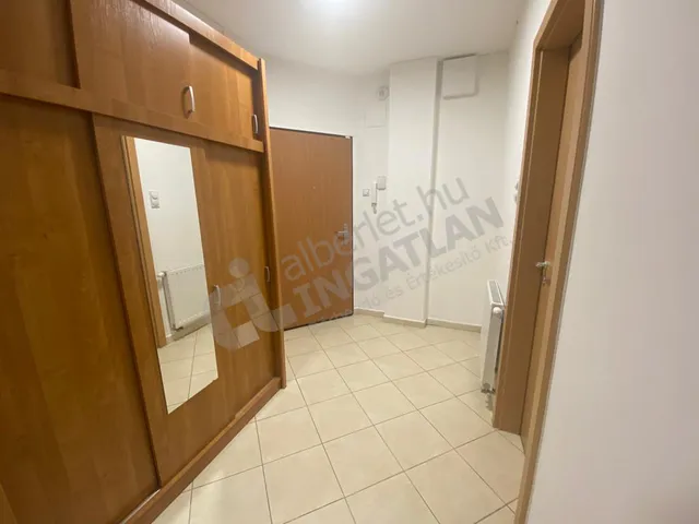 Kiadó lakás Budapest XIII. kerület, Angyalföld, Szent László út 45 nm