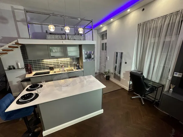 Kiadó lakás Budapest VI. kerület, Bajcsy-Zsilinszky út 47 nm