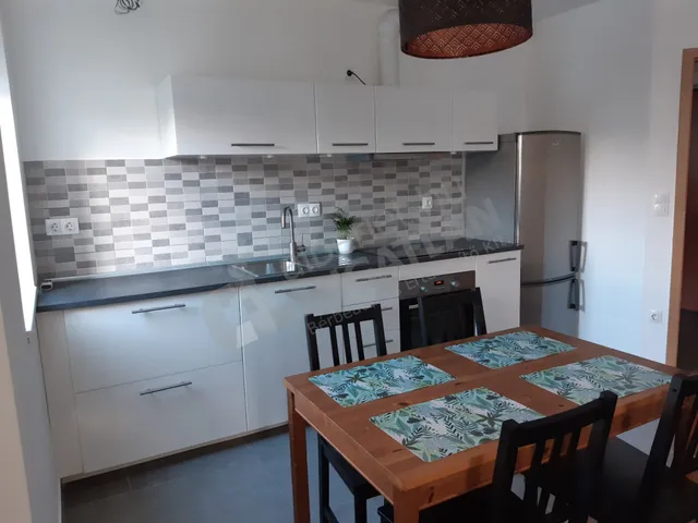 Kiadó lakás Budapest XIV. kerület, Dorozsmai utca 50 nm