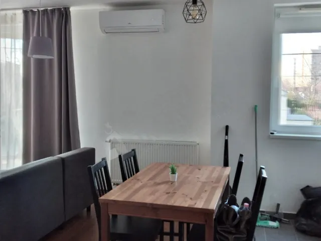 Kiadó lakás Budapest XIV. kerület, Dorozsmai utca 50 nm