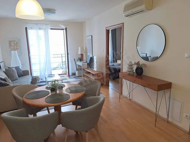 Kiadó lakás Budapest VI. kerület 60 nm