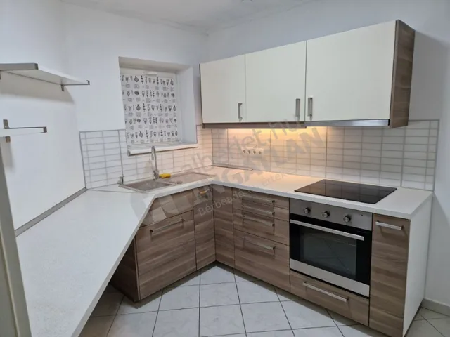 Eladó lakás Budapest VIII. kerület 98 nm