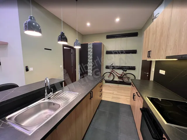 Kiadó lakás Budapest V. kerület, Belváros, Szemere utca 90 nm