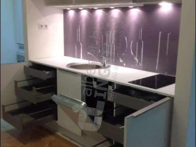 Kiadó lakás Budapest V. kerület, Belváros, Belgrád rakpart 83 nm