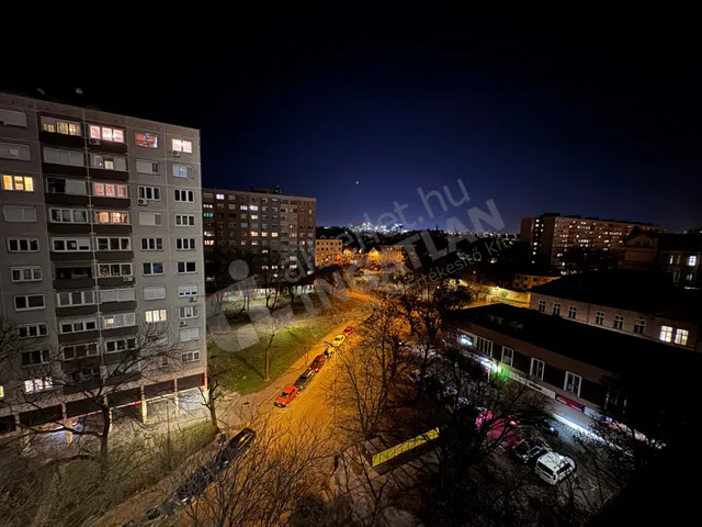 Kiadó lakás Budapest III. kerület, Szentendrei út 51 nm