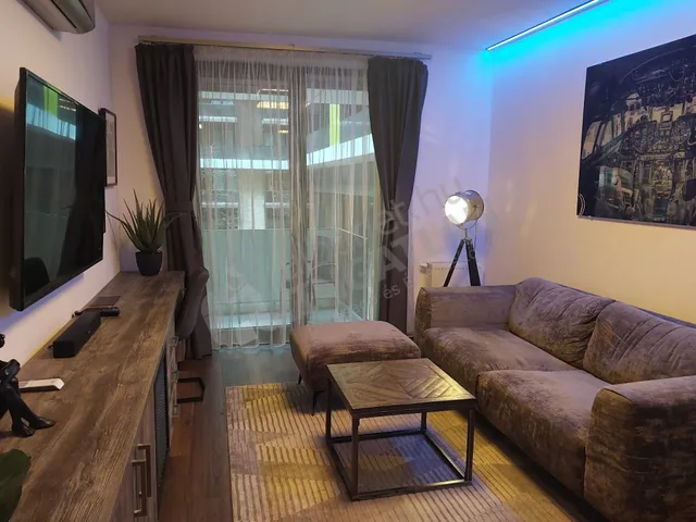 Eladó lakás Budapest VIII. kerület, Corvin sétány 48 nm