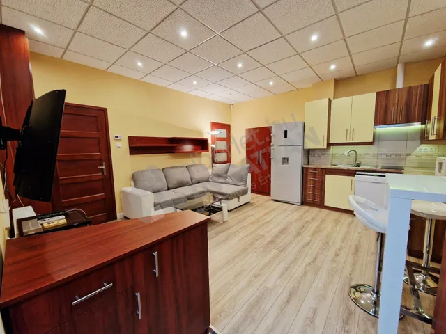 Kiadó lakás Budapest I. kerület, Attila út 41 nm