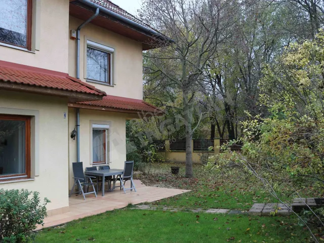 Kiadó ház Budapest XXII. kerület, Budatétény 182 nm