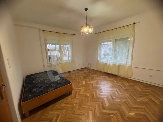 Kiadó ház Budapest XVII. kerület, Rákoscsaba, Ecsedháza utca 100 nm