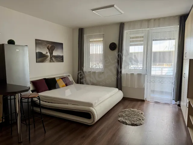 Kiadó lakás Budapest VIII. kerület, Leonardo da Vinci utca 32 nm