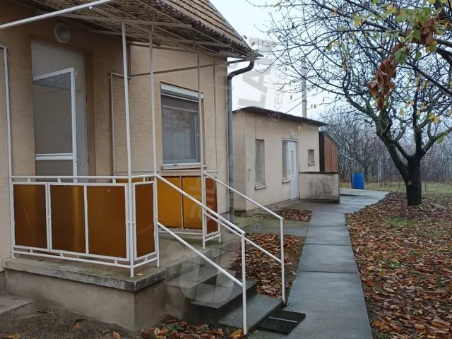 Kiadó ház Gyömrő 50 nm