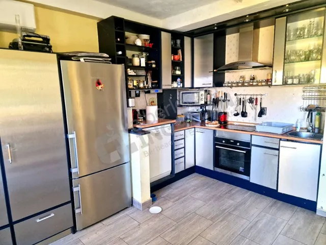 Eladó lakás Budapest XIII. kerület, Népsziget, Népsziget út 96 nm