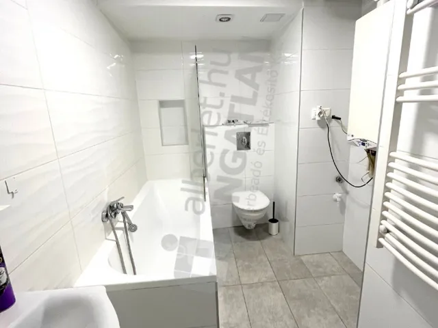 Kiadó lakás Budapest VI. kerület, Teréz körút 70 nm