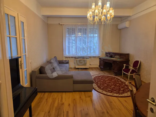 Kiadó lakás Budapest XIV. kerület, Herminamező 92 nm